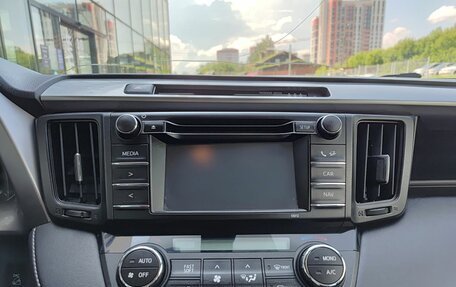 Toyota RAV4, 2015 год, 2 049 900 рублей, 15 фотография