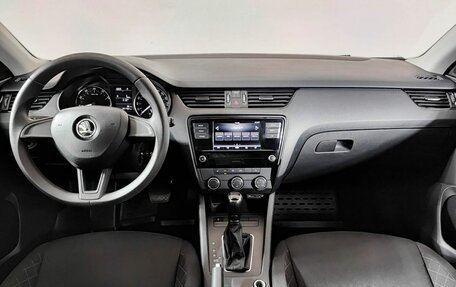 Skoda Octavia, 2017 год, 1 500 000 рублей, 14 фотография