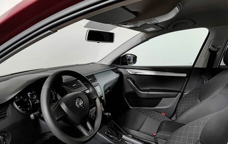 Skoda Octavia, 2017 год, 1 500 000 рублей, 16 фотография