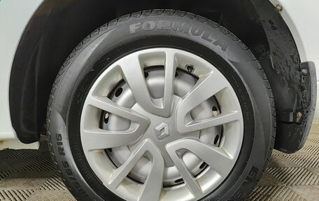 Renault Logan II, 2016 год, 950 000 рублей, 18 фотография