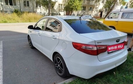 KIA Rio III рестайлинг, 2014 год, 850 000 рублей, 5 фотография