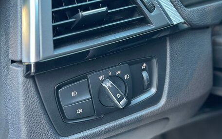 BMW 3 серия, 2017 год, 2 475 000 рублей, 33 фотография