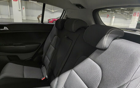 KIA Sportage IV рестайлинг, 2020 год, 2 340 000 рублей, 15 фотография