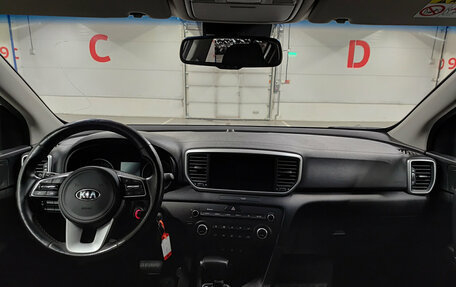 KIA Sportage IV рестайлинг, 2020 год, 2 340 000 рублей, 17 фотография