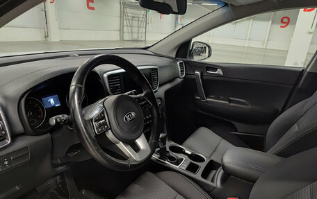KIA Sportage IV рестайлинг, 2020 год, 2 340 000 рублей, 20 фотография