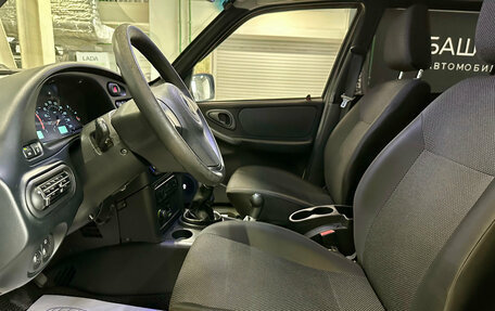 Chevrolet Niva I рестайлинг, 2013 год, 550 000 рублей, 11 фотография