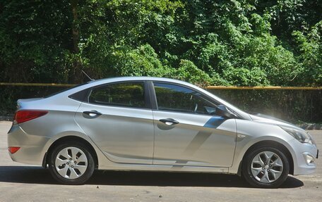 Hyundai Solaris II рестайлинг, 2015 год, 595 000 рублей, 4 фотография