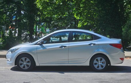 Hyundai Solaris II рестайлинг, 2015 год, 595 000 рублей, 8 фотография