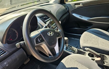 Hyundai Solaris II рестайлинг, 2015 год, 595 000 рублей, 11 фотография