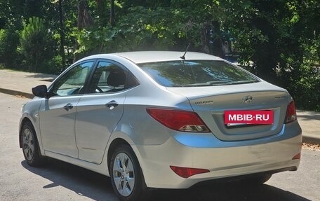 Hyundai Solaris II рестайлинг, 2015 год, 595 000 рублей, 7 фотография