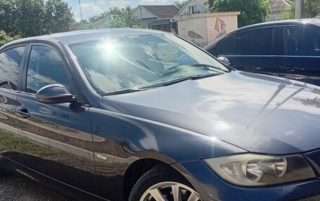 BMW 3 серия, 2008 год, 700 000 рублей, 2 фотография