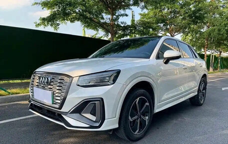 Audi Q2 I, 2021 год, 1 900 000 рублей, 3 фотография