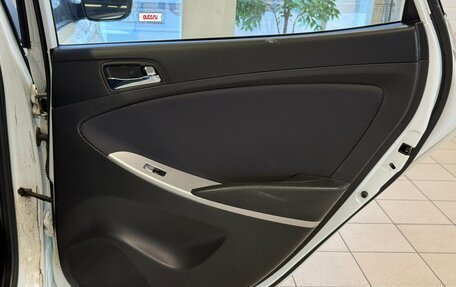 Hyundai Solaris II рестайлинг, 2011 год, 720 000 рублей, 11 фотография