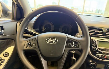 Hyundai Solaris II рестайлинг, 2011 год, 720 000 рублей, 7 фотография