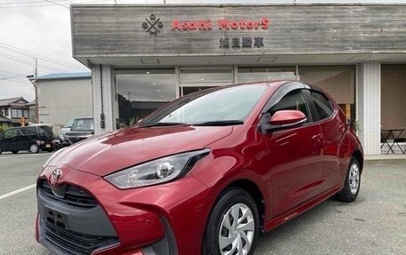 Toyota Yaris, 2023 год, 850 777 рублей, 1 фотография