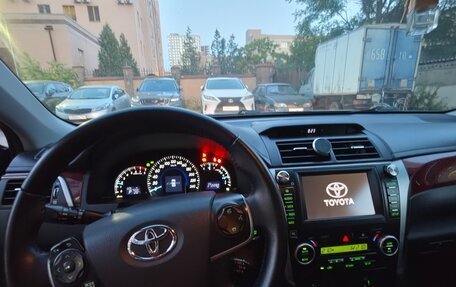 Toyota Camry, 2013 год, 1 600 000 рублей, 5 фотография