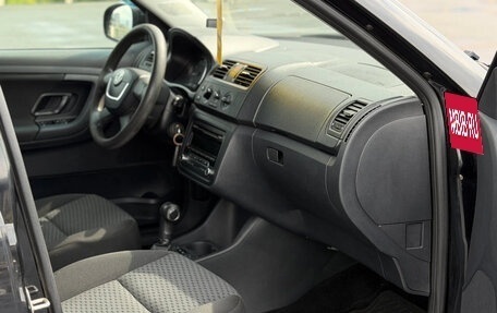 Skoda Fabia II, 2011 год, 599 000 рублей, 24 фотография