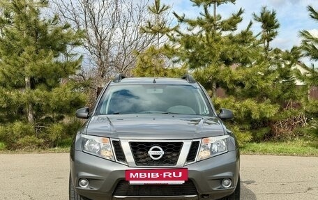 Nissan Terrano III, 2015 год, 1 099 000 рублей, 11 фотография