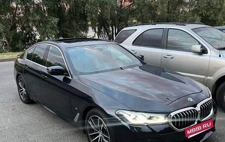 BMW 5 серия, 2021 год, 4 600 000 рублей, 2 фотография
