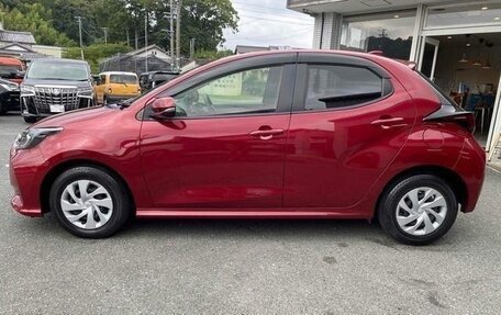 Toyota Yaris, 2023 год, 850 777 рублей, 8 фотография