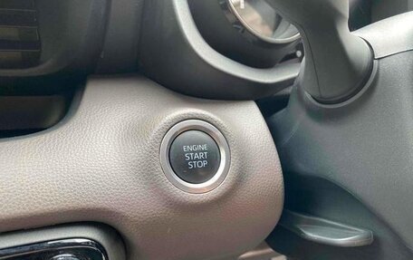 Toyota Yaris, 2023 год, 850 777 рублей, 17 фотография