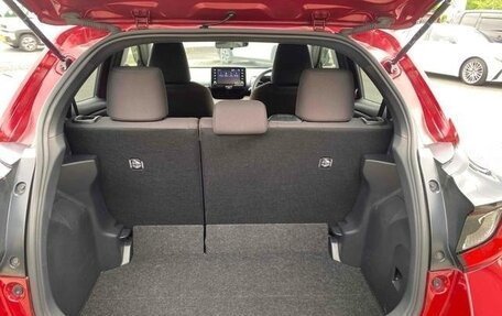 Toyota Yaris, 2023 год, 850 777 рублей, 24 фотография