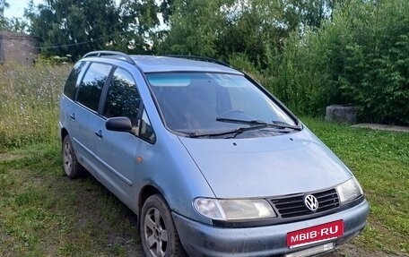 Volkswagen Sharan I рестайлинг, 1998 год, 300 000 рублей, 3 фотография