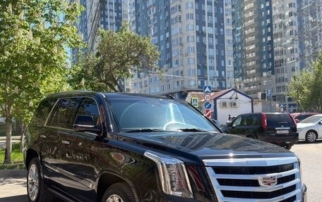 Cadillac Escalade IV, 2019 год, 4 850 000 рублей, 2 фотография