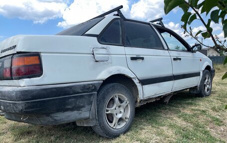 Volkswagen Passat B3, 1993 год, 70 000 рублей, 3 фотография