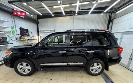 Toyota Land Cruiser 200, 2013 год, 4 050 000 рублей, 4 фотография