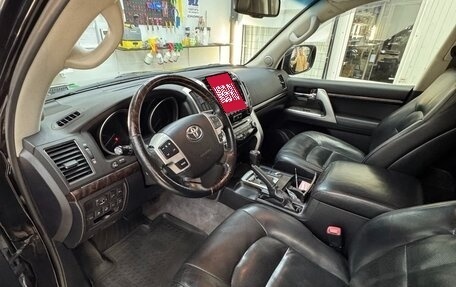 Toyota Land Cruiser 200, 2013 год, 4 050 000 рублей, 6 фотография