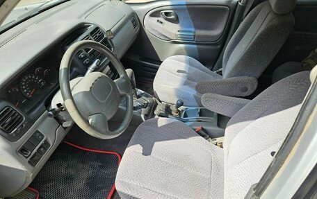 Suzuki Grand Vitara, 2001 год, 360 000 рублей, 10 фотография