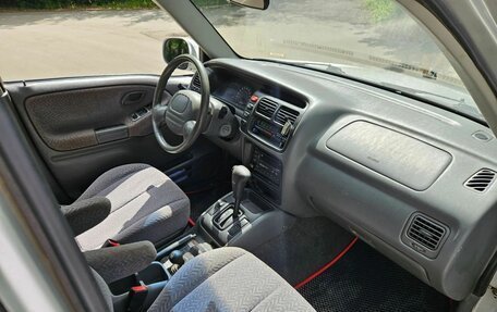 Suzuki Grand Vitara, 2001 год, 360 000 рублей, 9 фотография