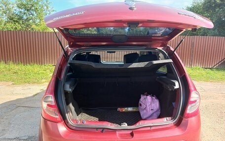 Renault Sandero I, 2012 год, 600 000 рублей, 5 фотография