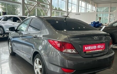 Hyundai Solaris II рестайлинг, 2011 год, 759 000 рублей, 3 фотография