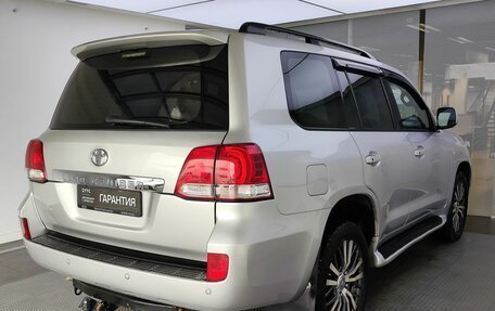 Toyota Land Cruiser 200, 2007 год, 2 400 000 рублей, 6 фотография