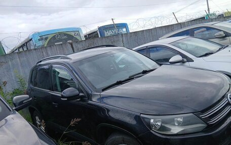 Volkswagen Tiguan I, 2014 год, 800 000 рублей, 2 фотография