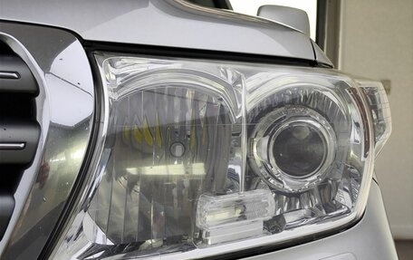 Toyota Land Cruiser 200, 2007 год, 2 400 000 рублей, 21 фотография