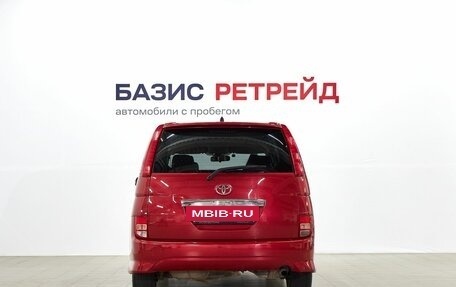 Toyota ISis I, 2010 год, 969 000 рублей, 6 фотография