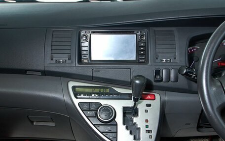 Toyota ISis I, 2010 год, 969 000 рублей, 16 фотография