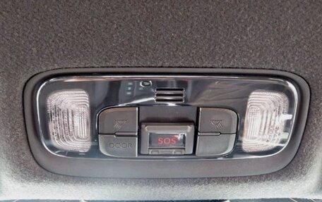 Toyota Yaris Cross, 2023 год, 1 390 000 рублей, 24 фотография