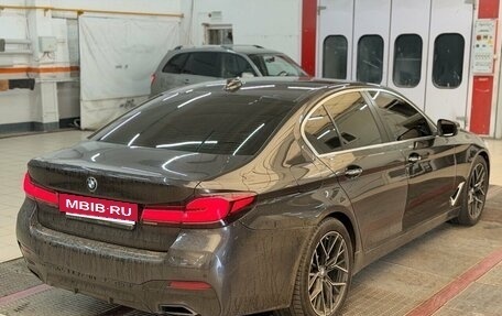BMW 5 серия, 2018 год, 3 139 000 рублей, 2 фотография
