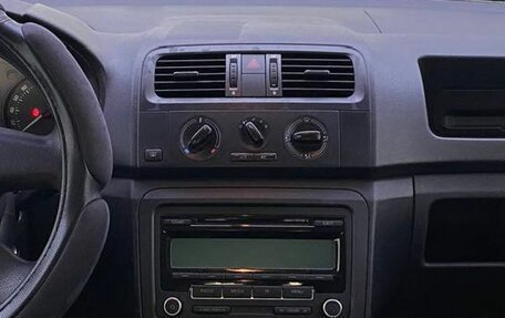 Skoda Fabia II, 2012 год, 500 000 рублей, 18 фотография