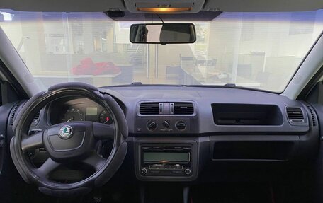 Skoda Fabia II, 2012 год, 500 000 рублей, 17 фотография