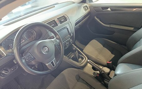 Volkswagen Jetta VI, 2012 год, 888 000 рублей, 7 фотография