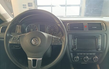 Volkswagen Jetta VI, 2012 год, 888 000 рублей, 11 фотография