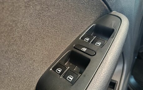 Volkswagen Jetta VI, 2012 год, 888 000 рублей, 12 фотография