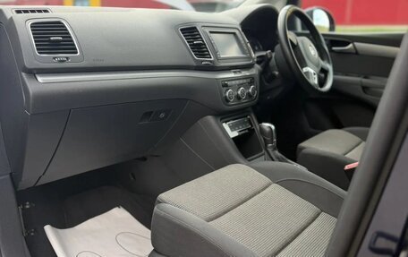 Volkswagen Sharan II, 2013 год, 1 000 000 рублей, 12 фотография