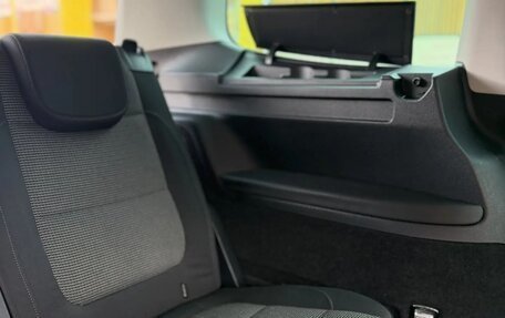 Volkswagen Sharan II, 2013 год, 1 000 000 рублей, 23 фотография