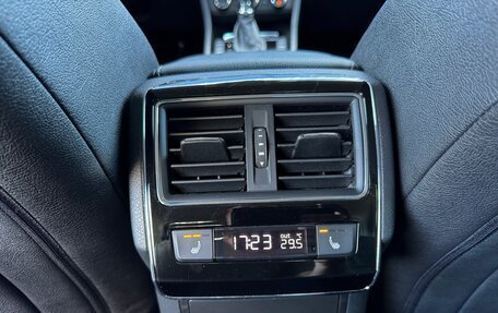 Skoda Superb III рестайлинг, 2016 год, 1 820 000 рублей, 15 фотография